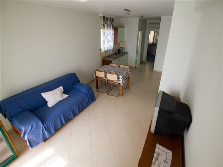 Apartment A2, for 3 persons