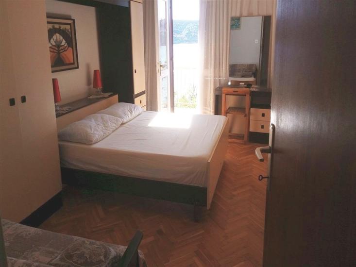 Apartment A1, for 8 persons