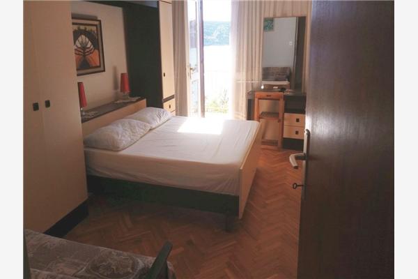 Apartment A1, for 8 persons