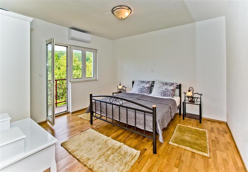 House K1, for 4 persons