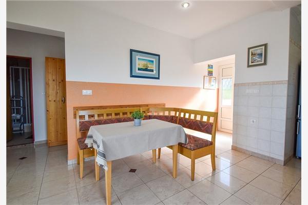 Apartment A1, for 4 persons