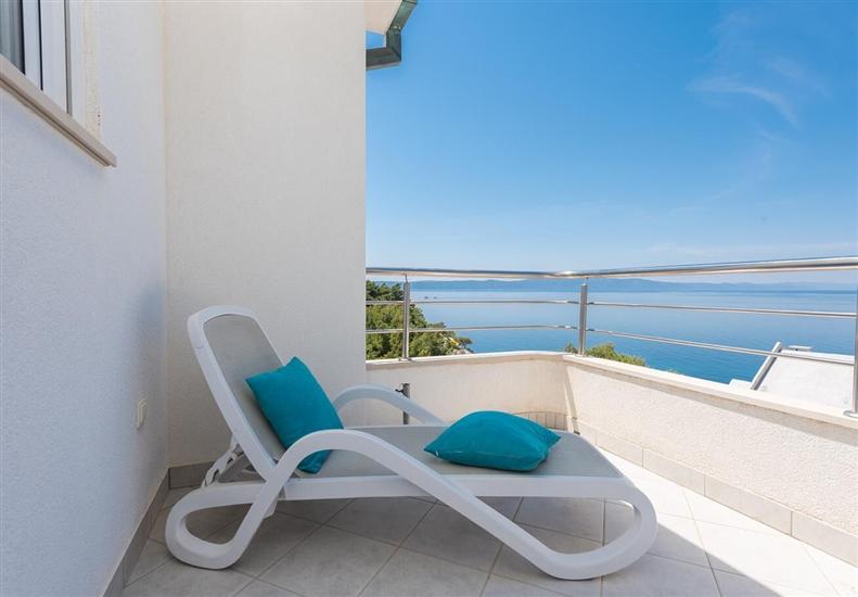 Apartment A4, for 8 persons