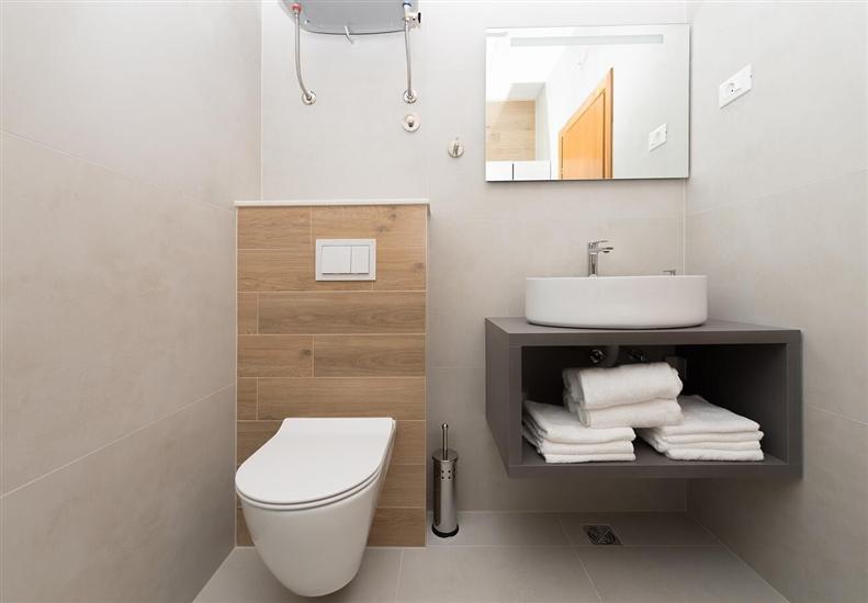 Apartment A4, for 8 persons