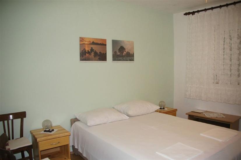 Apartment A1, for 7 persons