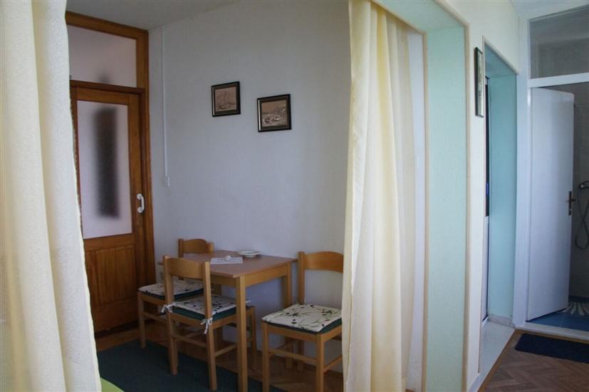Apartment A2, for 3 persons
