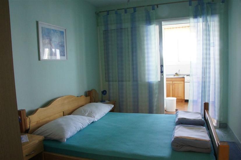 Apartment A2, for 3 persons