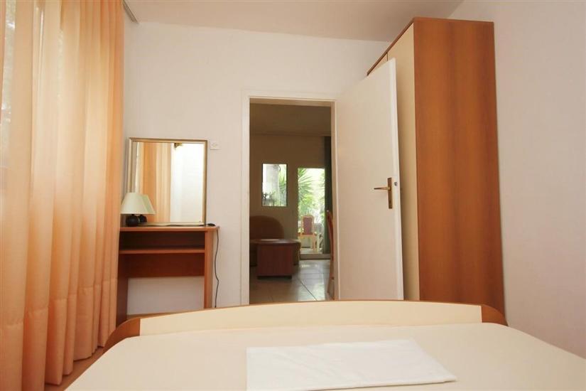 Apartment A1, for 5 persons