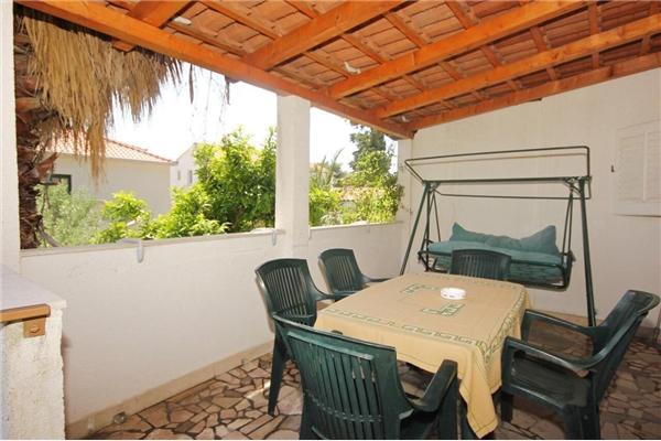 Apartment A2, for 5 persons