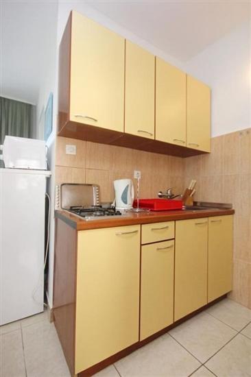 Apartment A2, for 5 persons