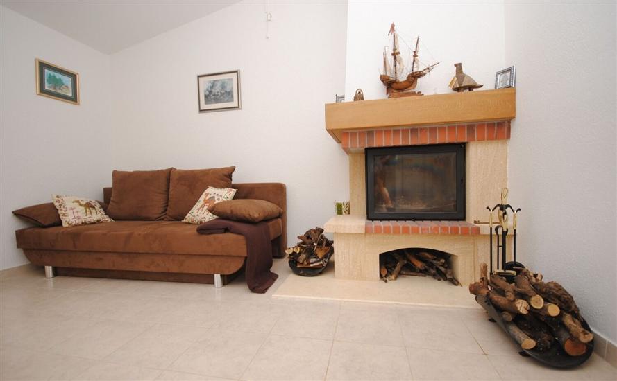 House K1, for 10 persons