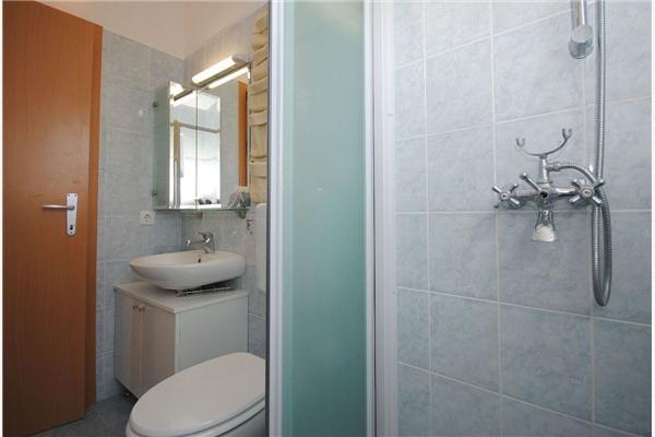 House K1, for 10 persons