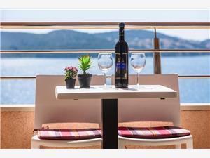 Apartment Split and Trogir riviera,BookMašaFrom 642 zl