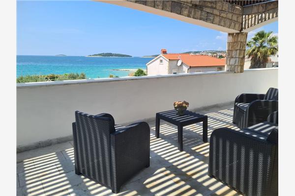 House K1, for 10 persons