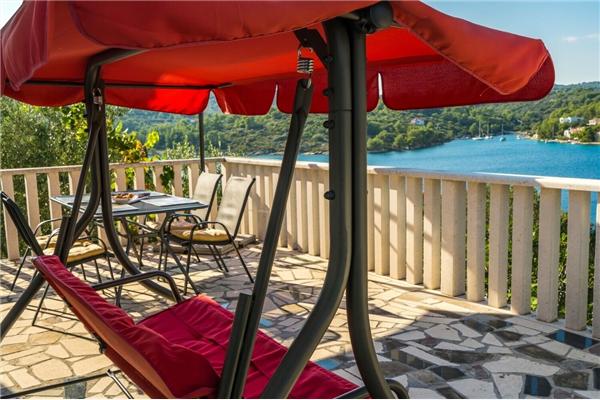 Apartment A1, for 4 persons