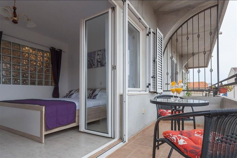 Apartment A2, for 4 persons