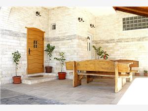 Apartments Old Stone: Sukosan (Zadar), Size 19.00 m2