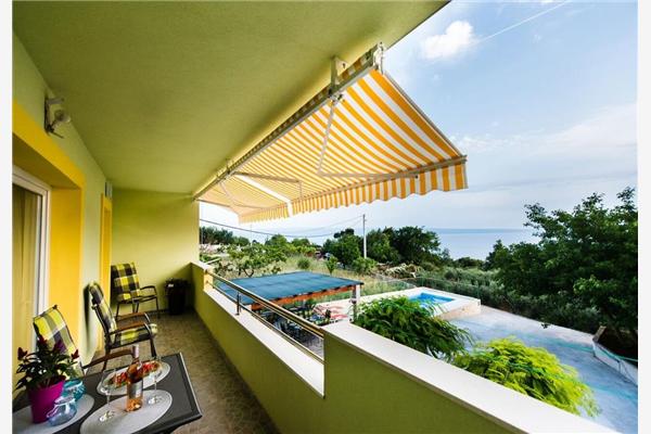 Apartment A2, for 8 persons