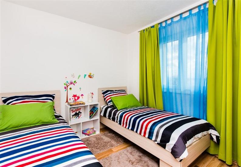 Apartment A2, for 8 persons