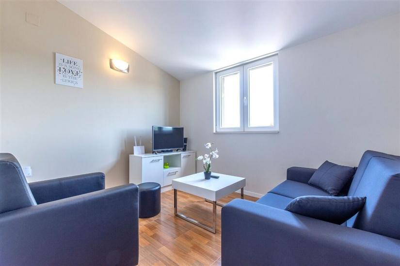 Apartment A1, for 5 persons