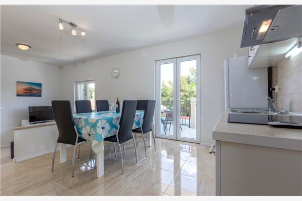 Apartment A2, for 4 persons