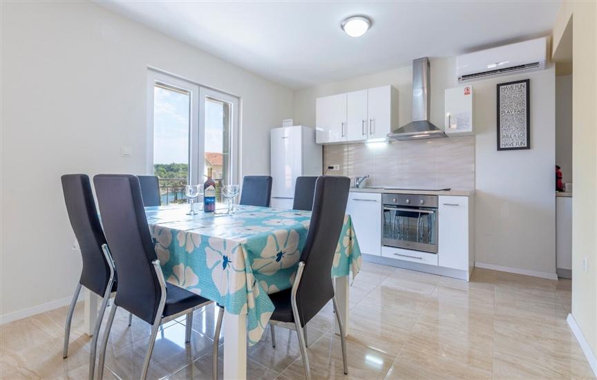 Apartment A2, for 4 persons