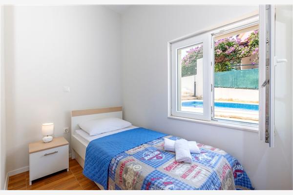 Apartment A2, for 4 persons