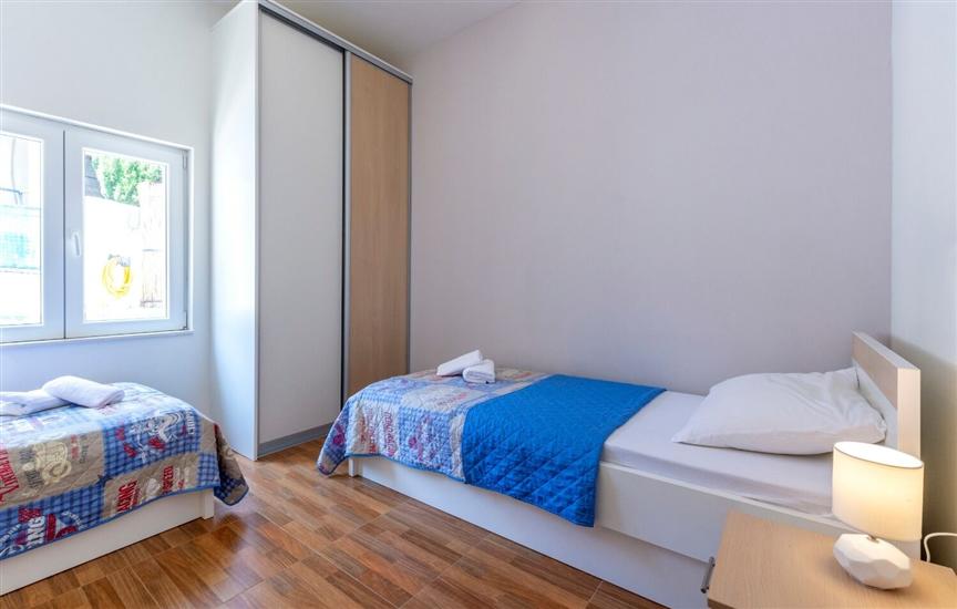 Apartment A2, for 4 persons