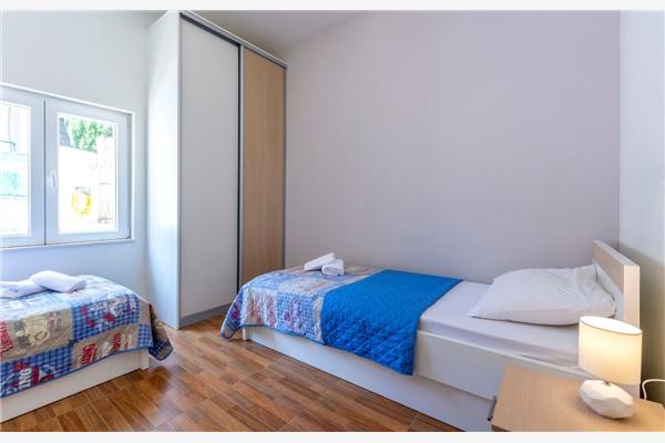 Apartment A2, for 4 persons