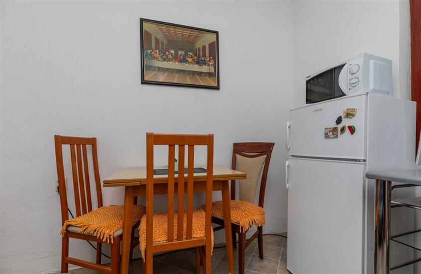 Apartment A3, for 4 persons