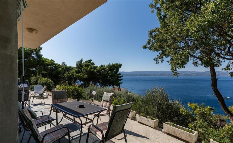 Apartment A5, for 5 persons