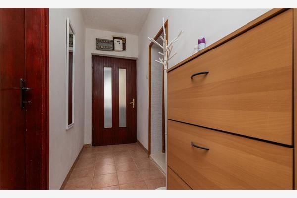 Apartment A5, for 5 persons