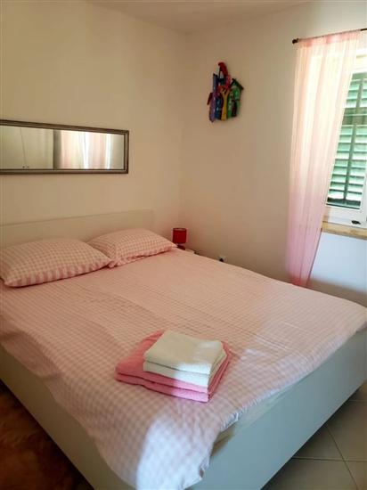 Apartment A1, for 2 persons