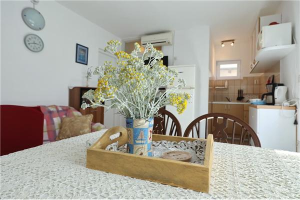 Apartment A1, for 6 persons