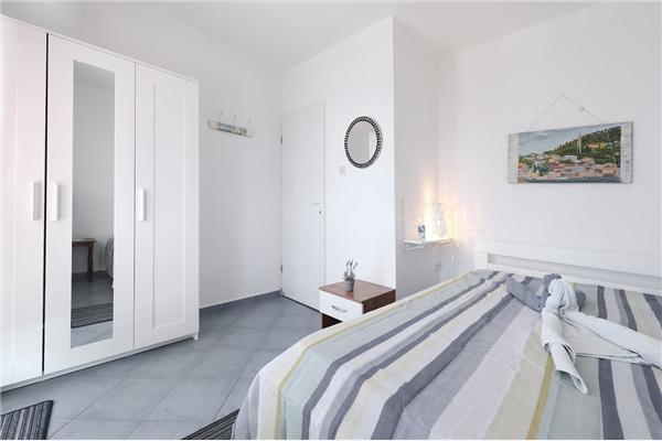 Apartment A1, for 6 persons