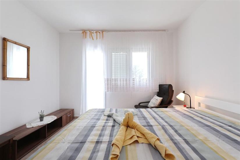 Apartment A1, for 6 persons