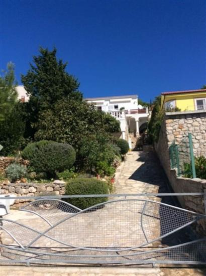 Apartments Djurdja by the sea