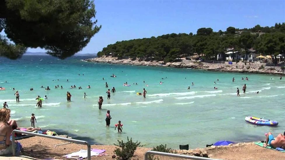 Apartments Djurdja by the sea