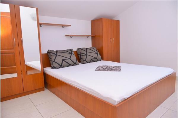 Apartment A7, for 3 persons