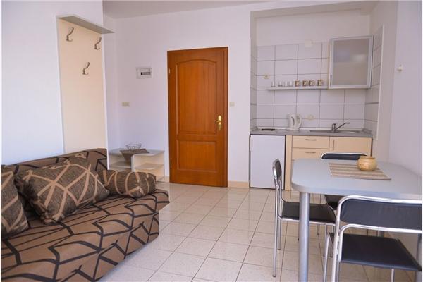 Apartment A6, for 3 persons