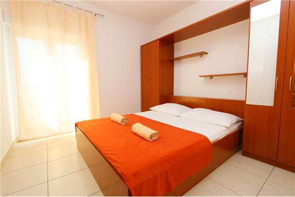 Apartment A6, for 3 persons