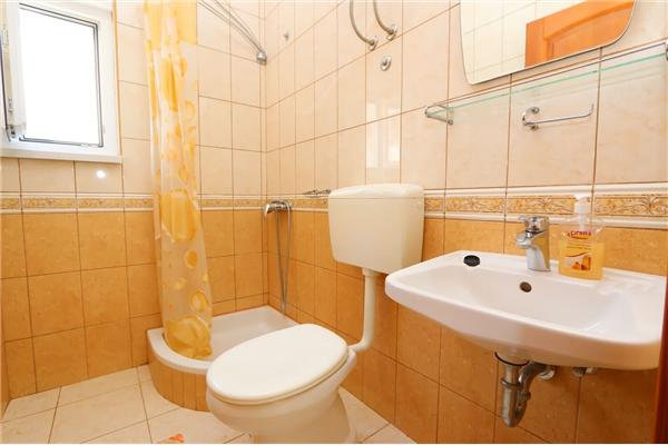 Apartment A6, for 3 persons