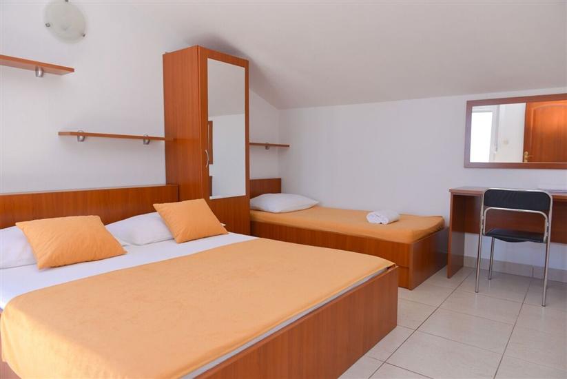 Apartment A8, for 4 persons