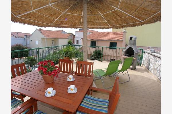 Apartment A1, for 5 persons