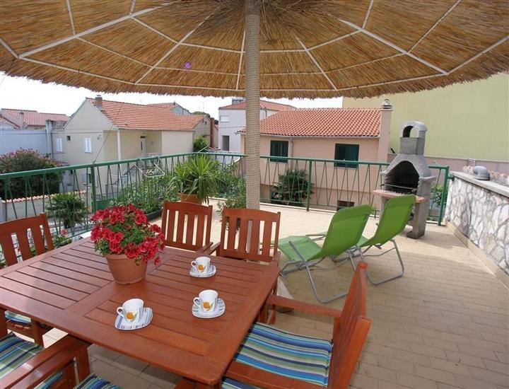 Apartments and Rooms guesthouse Lorenta