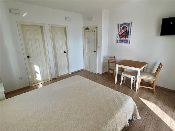 Apartment A1, for 2 persons