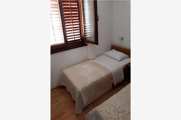 Apartment A4, for 4 persons