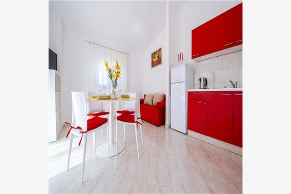 Apartment A2, for 6 persons