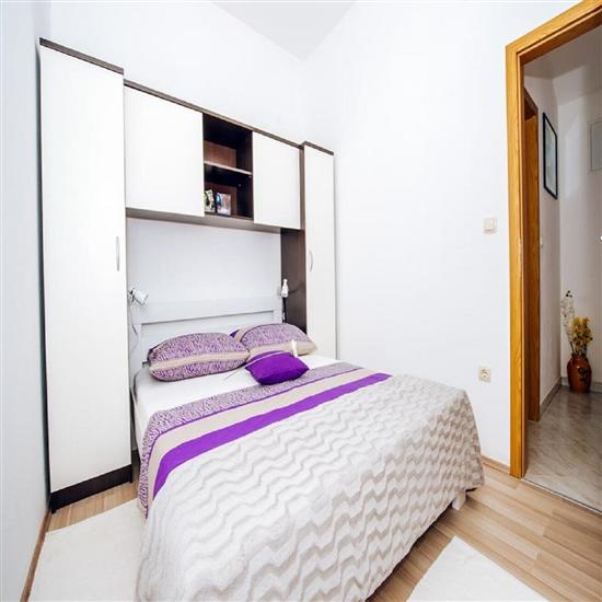 Apartment A2, for 6 persons