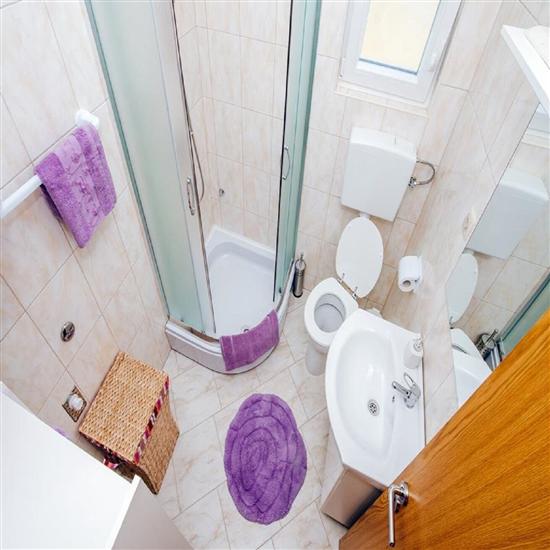 Apartment A2, for 6 persons