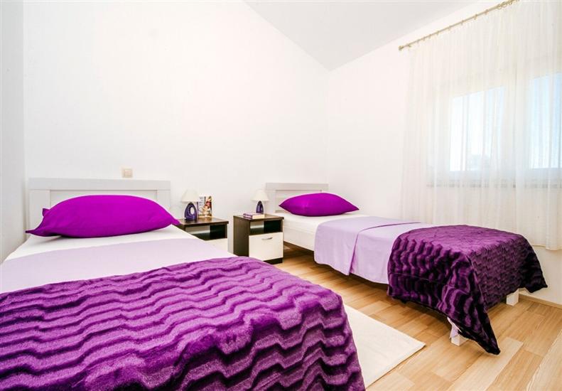 Apartment A3, for 6 persons